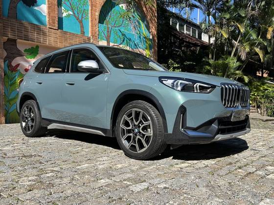 BMW X1 2.0 16V TURBO GASOLINA SDRIVE20I X-LINE STEPTRONIC